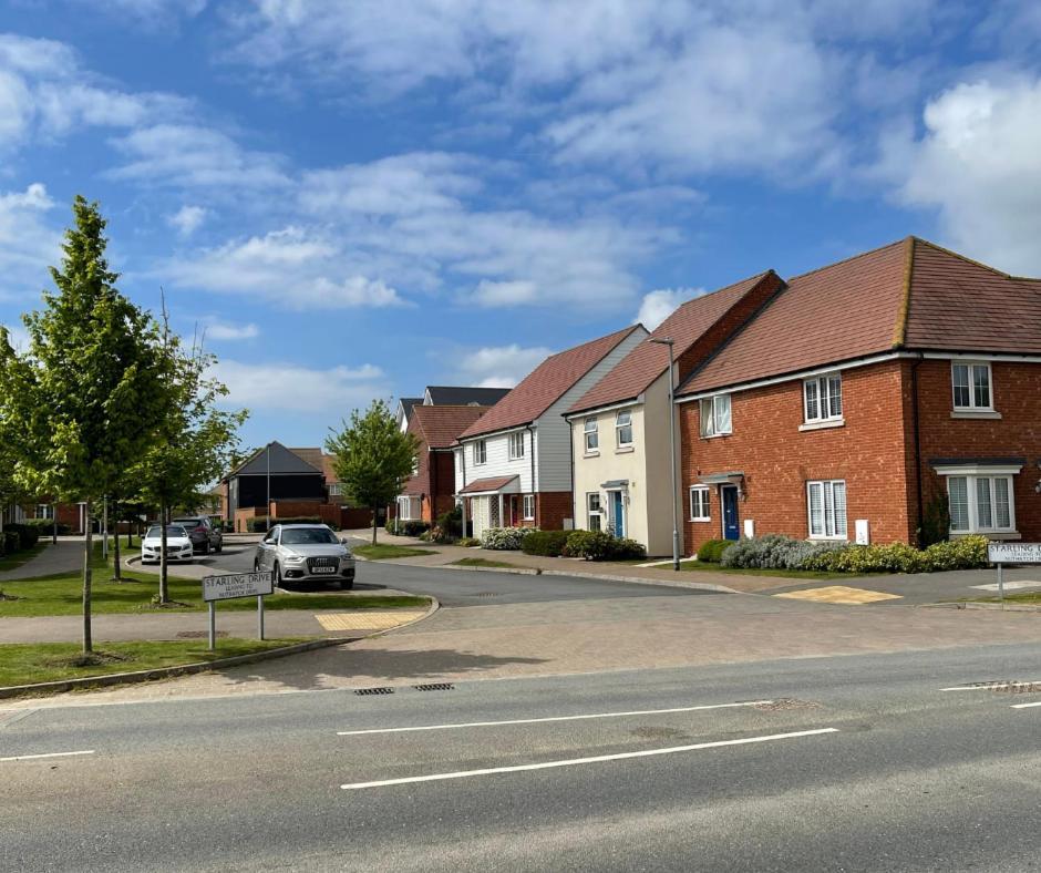 Ashford Holiday Home Sleeps 6 Free Parking Wifi Willesborough Eksteriør billede